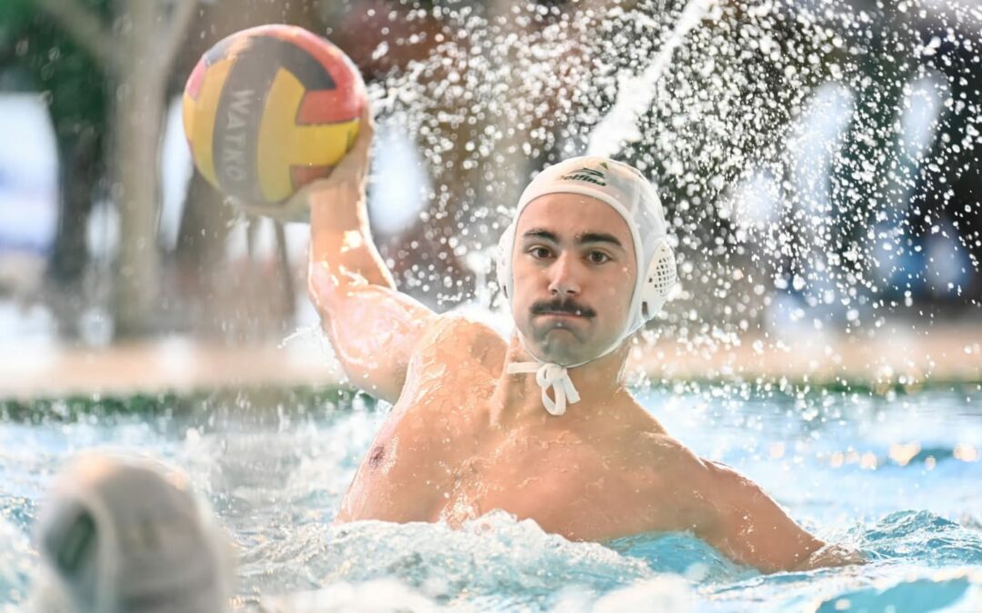 Le buteur continue de rôder