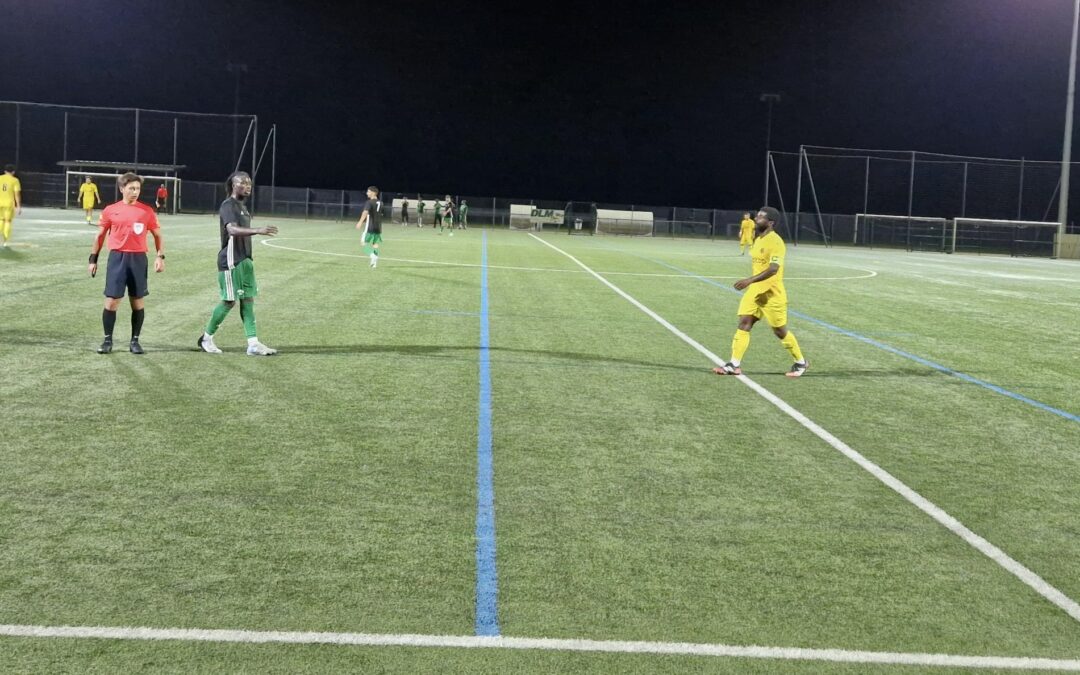 Auzé Yoro Blonde poursuit son but