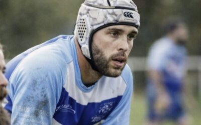 Le deuxième ligne en pôle