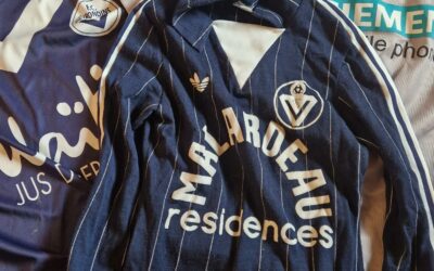 Le coeur battant Marine et Blanc